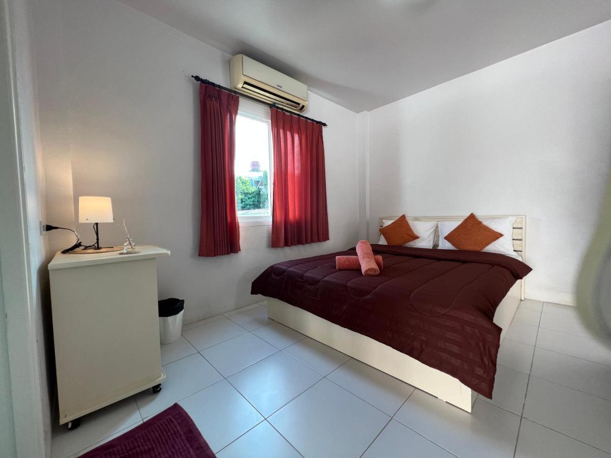 The 4 Blocks At Kata Noi Hotel Exterior photo