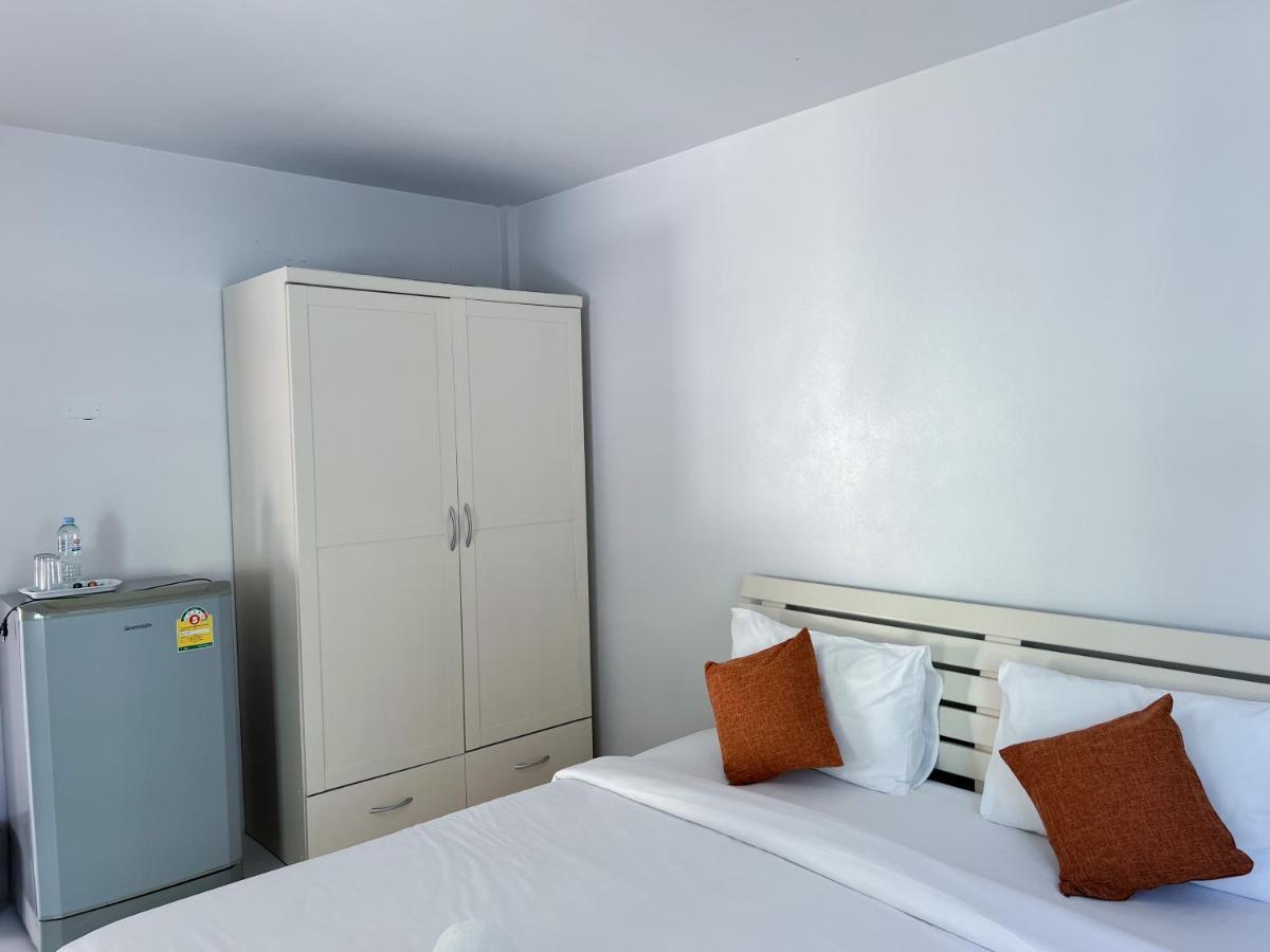 The 4 Blocks At Kata Noi Hotel Exterior photo